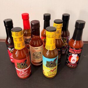 Hot Ones Hot Sauce Season 25 Set